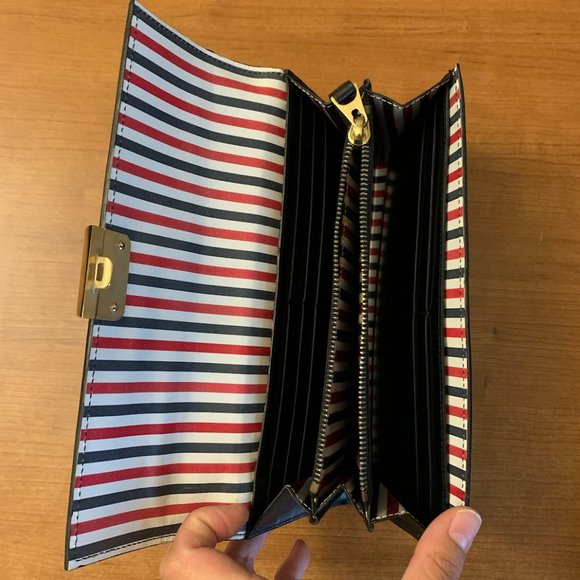 OFFICIAL Thom Browne Black Leather Clutch - Picture 4 of 6
